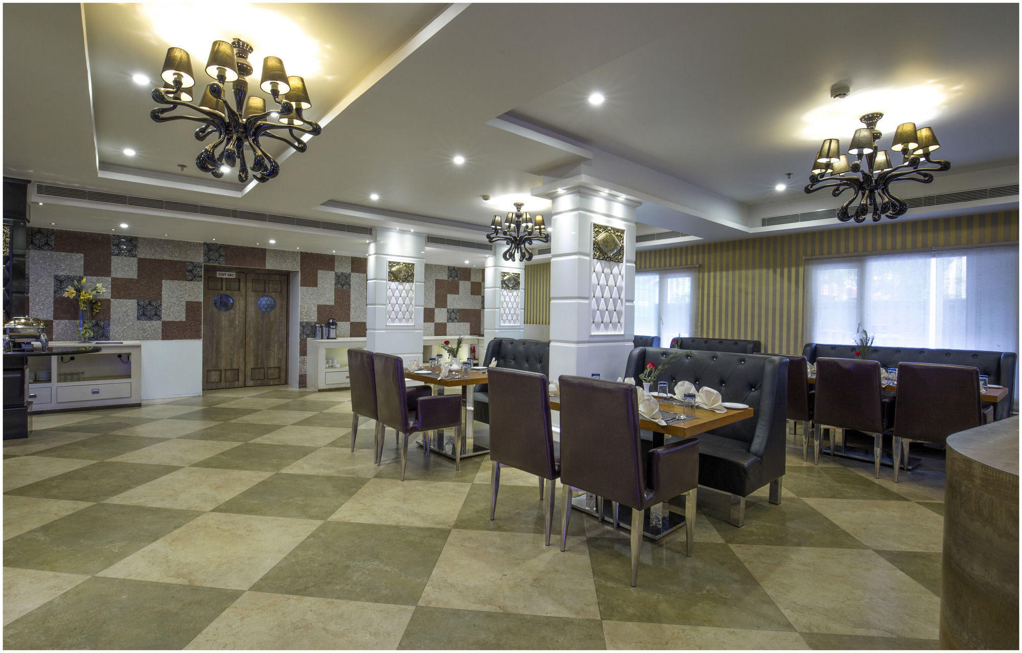 The Pgs Vedanta Hotel Kochi Ngoại thất bức ảnh