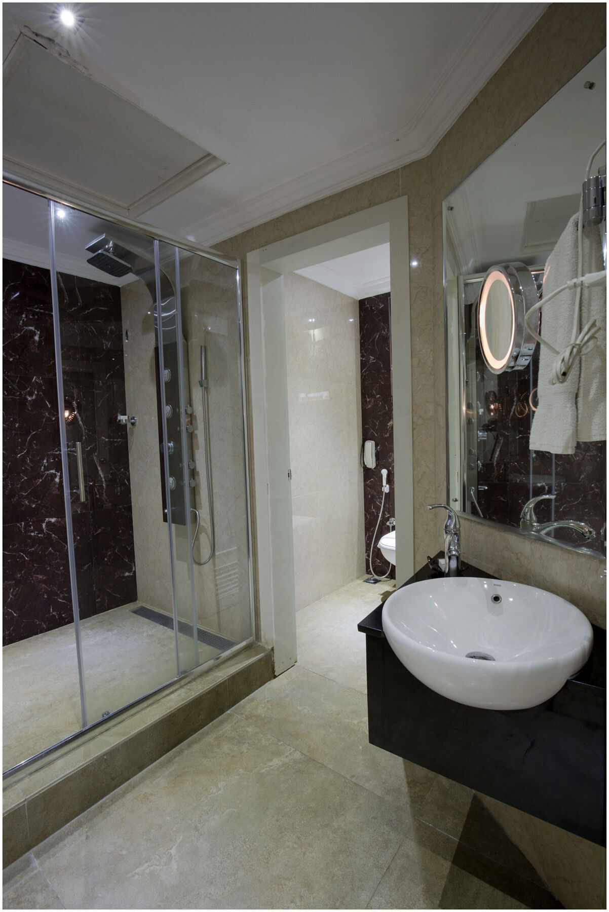 The Pgs Vedanta Hotel Kochi Ngoại thất bức ảnh