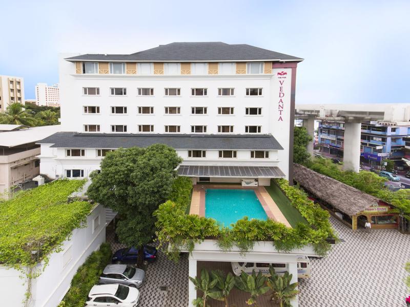 The Pgs Vedanta Hotel Kochi Ngoại thất bức ảnh